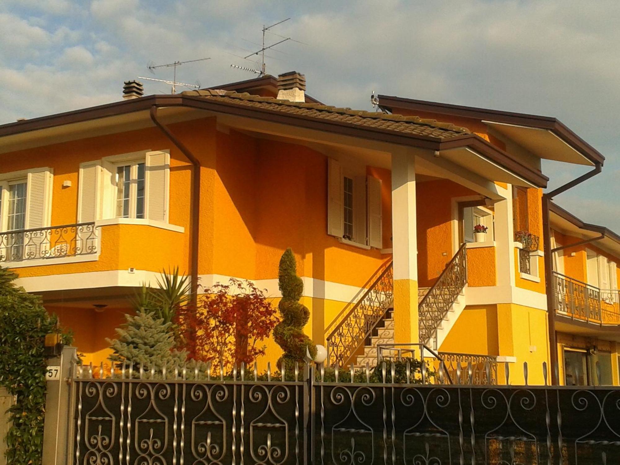 Camere In Collina Muscoline Экстерьер фото